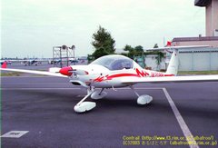 HOAC HK36 Motor Glider 