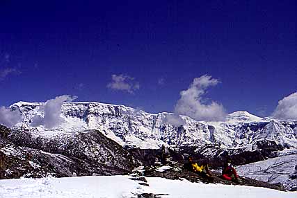 Please wait for a moment.